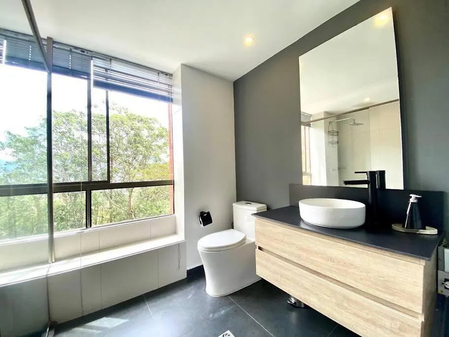 Allegro 4 Pax Medellín Kolumbie